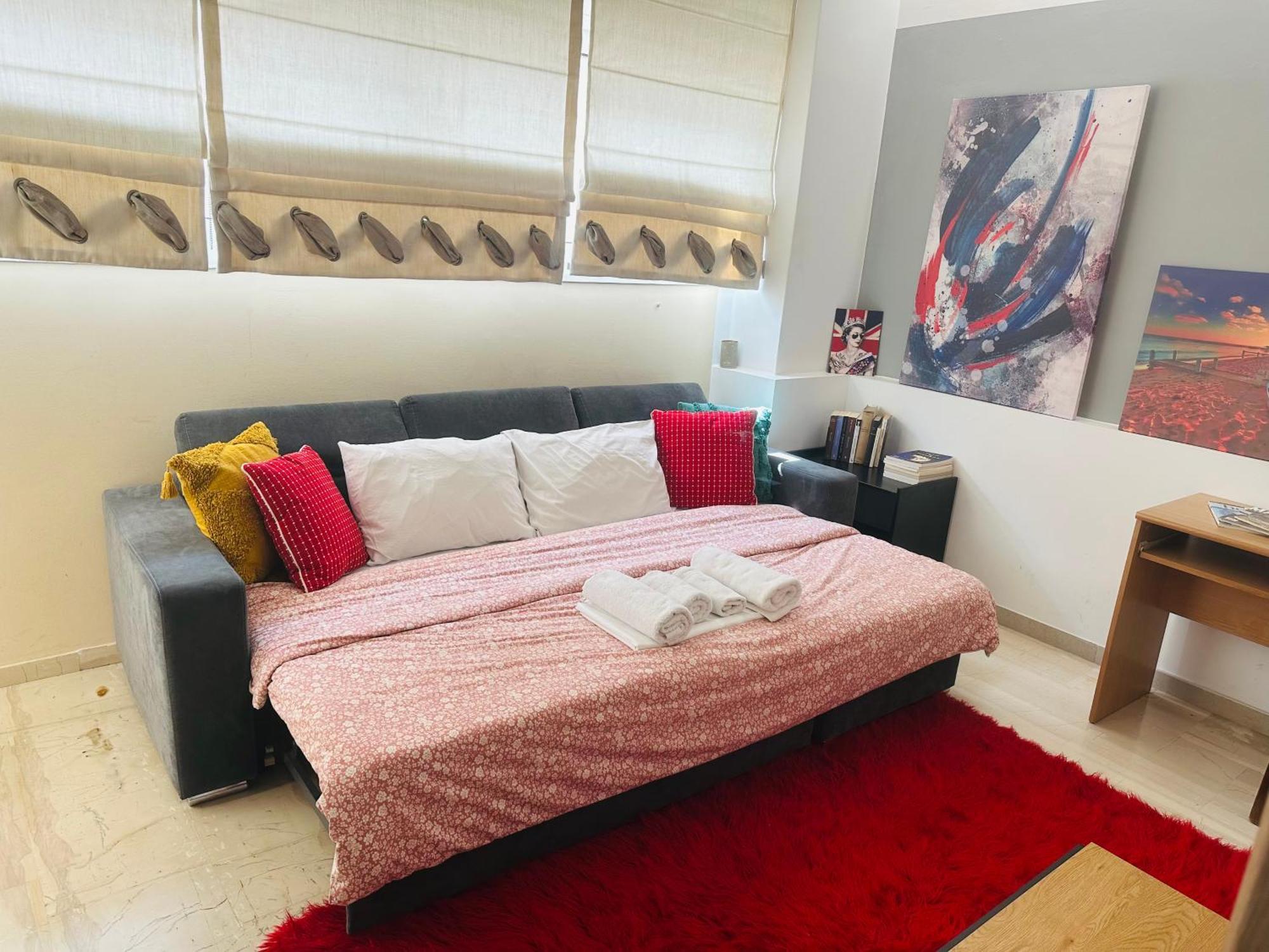 Royal Red Suite No 1, Piraeus Port Bagian luar foto